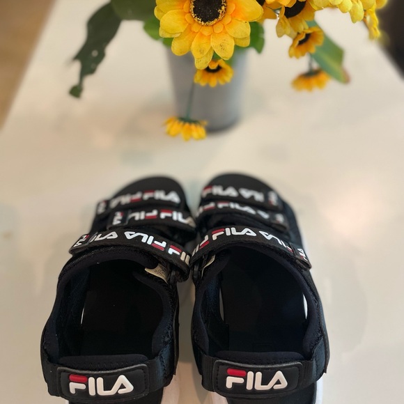 Fila disruptor sandals - Picture 9 of 9